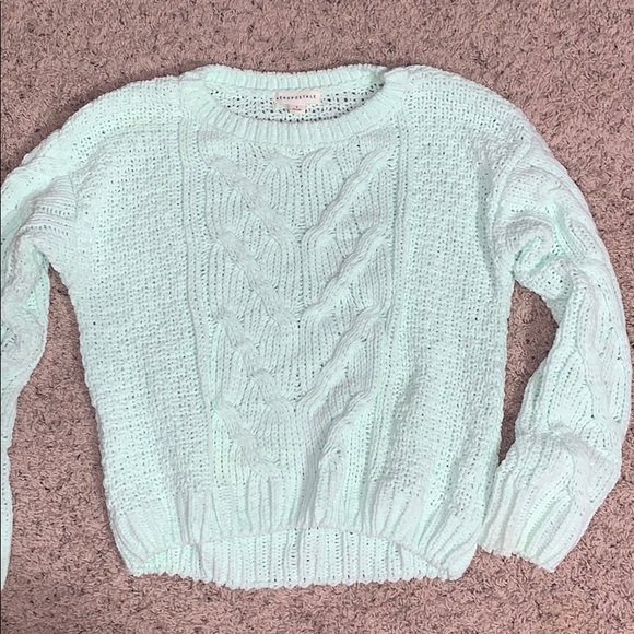 Aeropostale sweater - Picture 1 of 3
